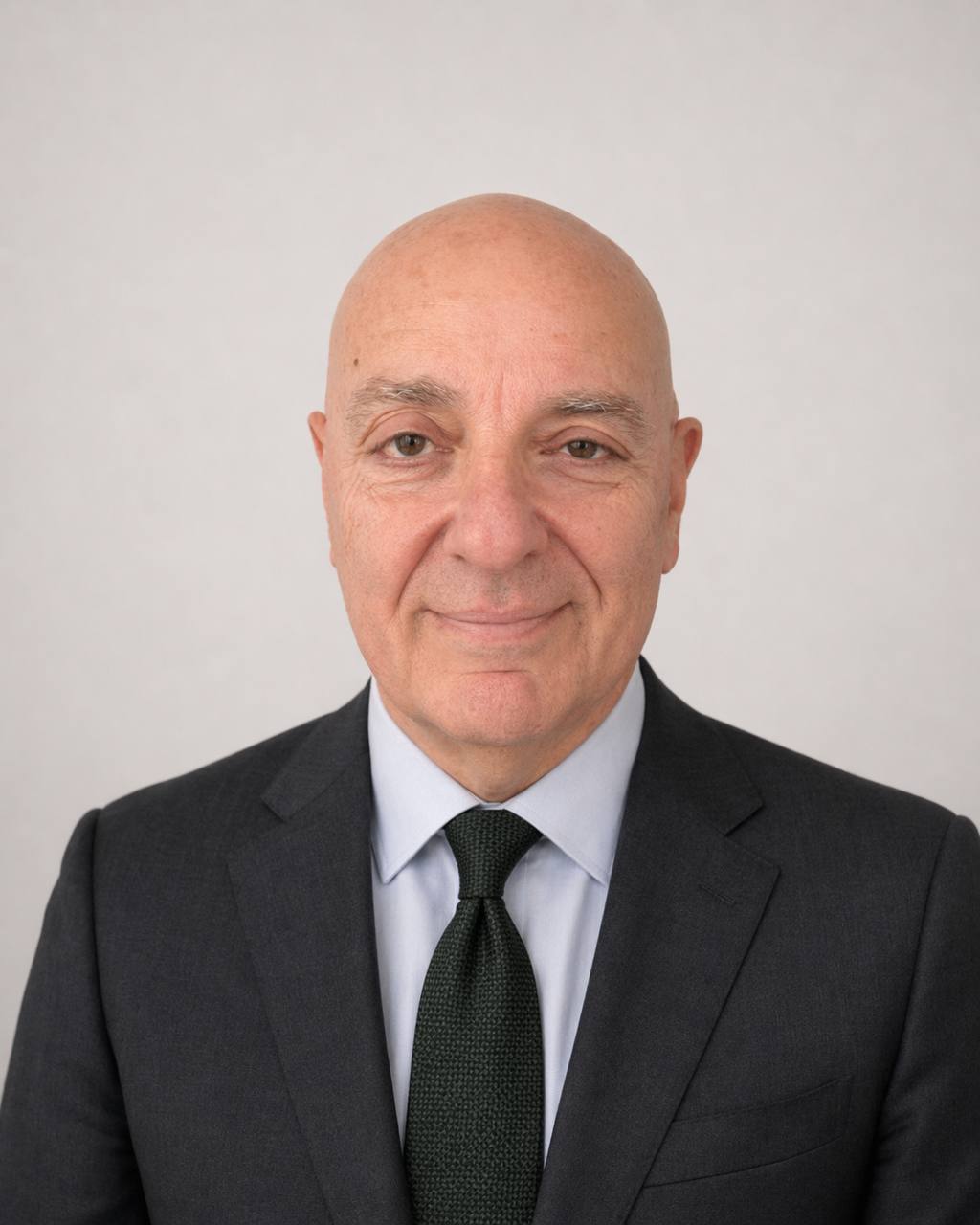 Jonathan Lewis